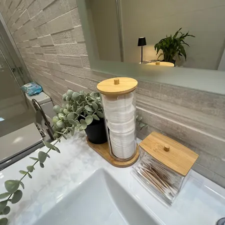 Проживание в семье Veronica Center